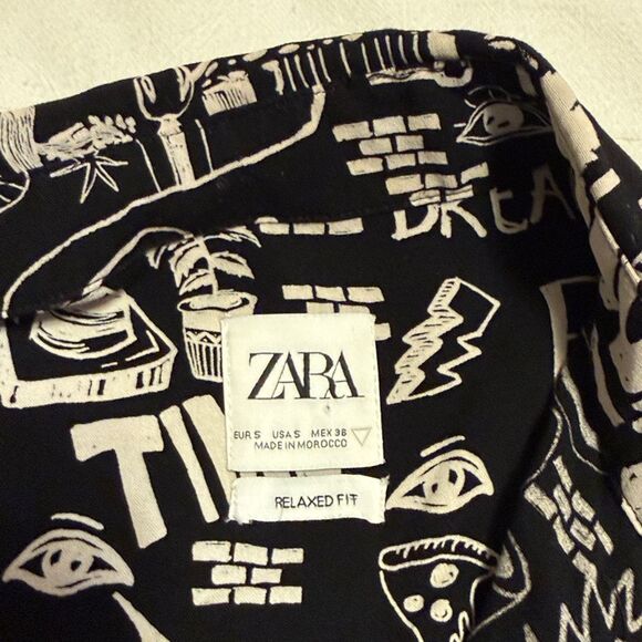 Zara Black and White Graphic Shirt - Picture 3 of 5